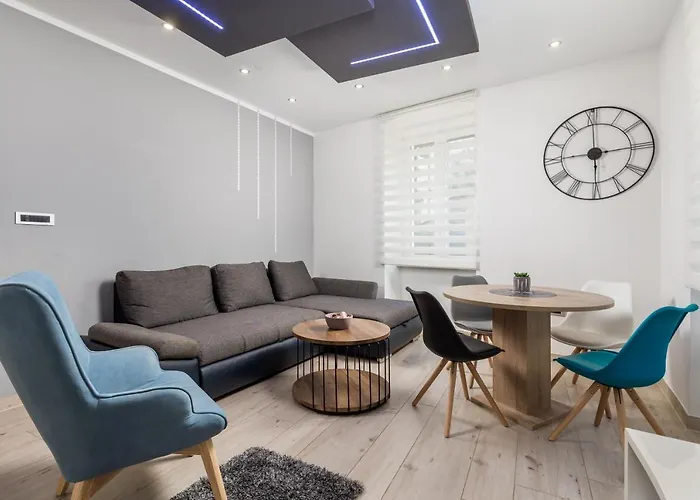 Rijeka Old Town Apartment