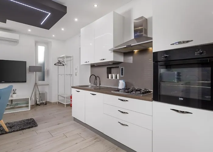 Rijeka Old Town Apartment