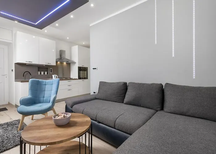 Rijeka Old Town Apartment